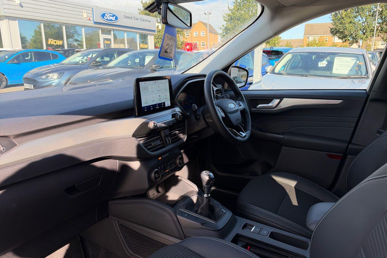 Ford KUGA Photo 17