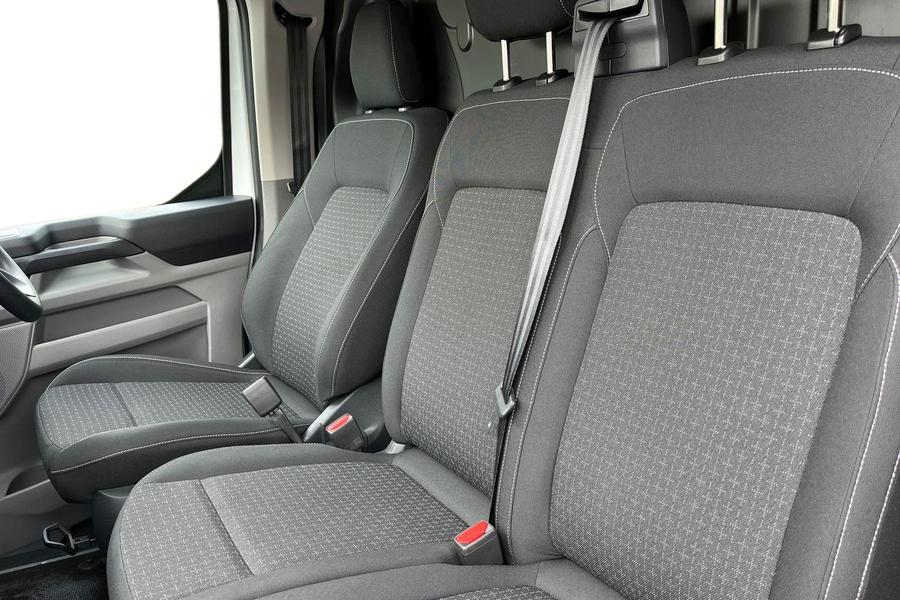 Ford E-TRANSIT CUSTOM Photo autoimg-bfd9b6eb5b6cf5dfa2f6e4f144ee78a12909a149.jpg