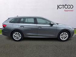 ŠKODA Octavia Photo 4
