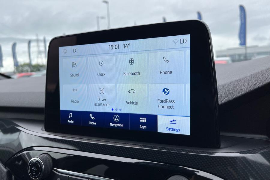 Ford Kuga Photo autoimg-bfe2730450f2a001910ca72afcfb37de70bfa703.jpg