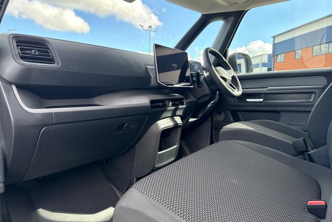 Volkswagen ID. BUZZ Photo 46