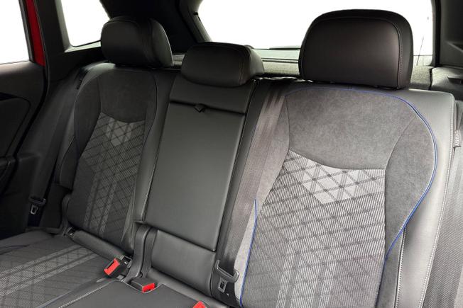 VOLKSWAGEN Tiguan Photo 9