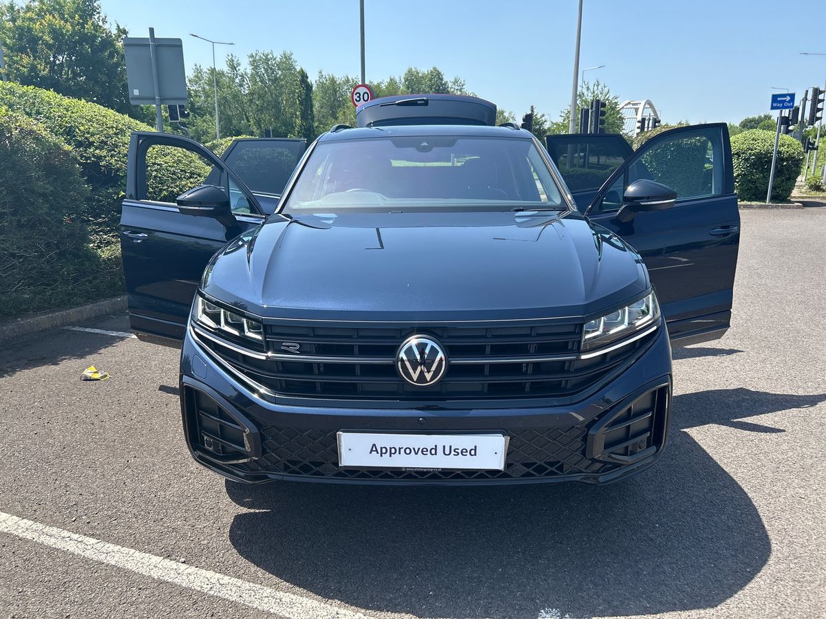 Volkswagen Touareg Photo autoimg-bfe92befeab83dd7ab544f150c7c482ce8648a2f.jpg