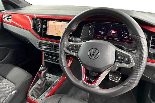 VOLKSWAGEN Polo Photo 6