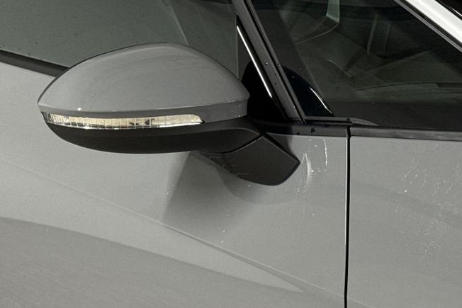 VOLKSWAGEN ID.3 Photo 20
