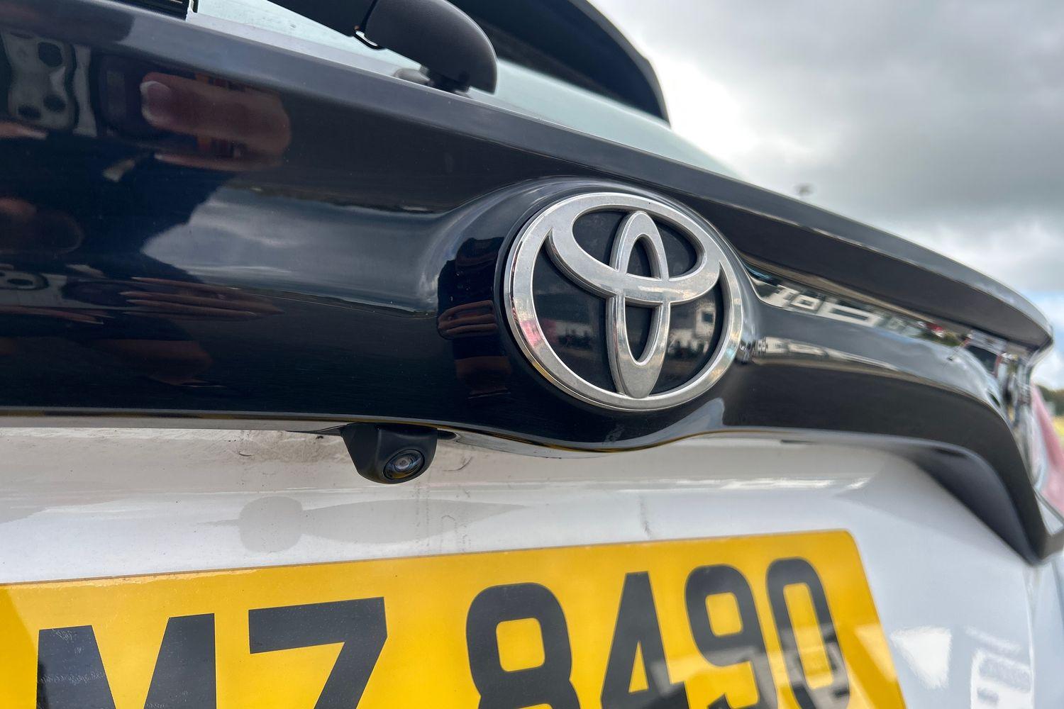 Toyota YARIS Photo 34