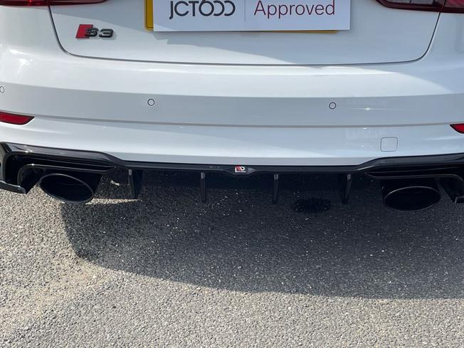 AUDI S3 Photo 43