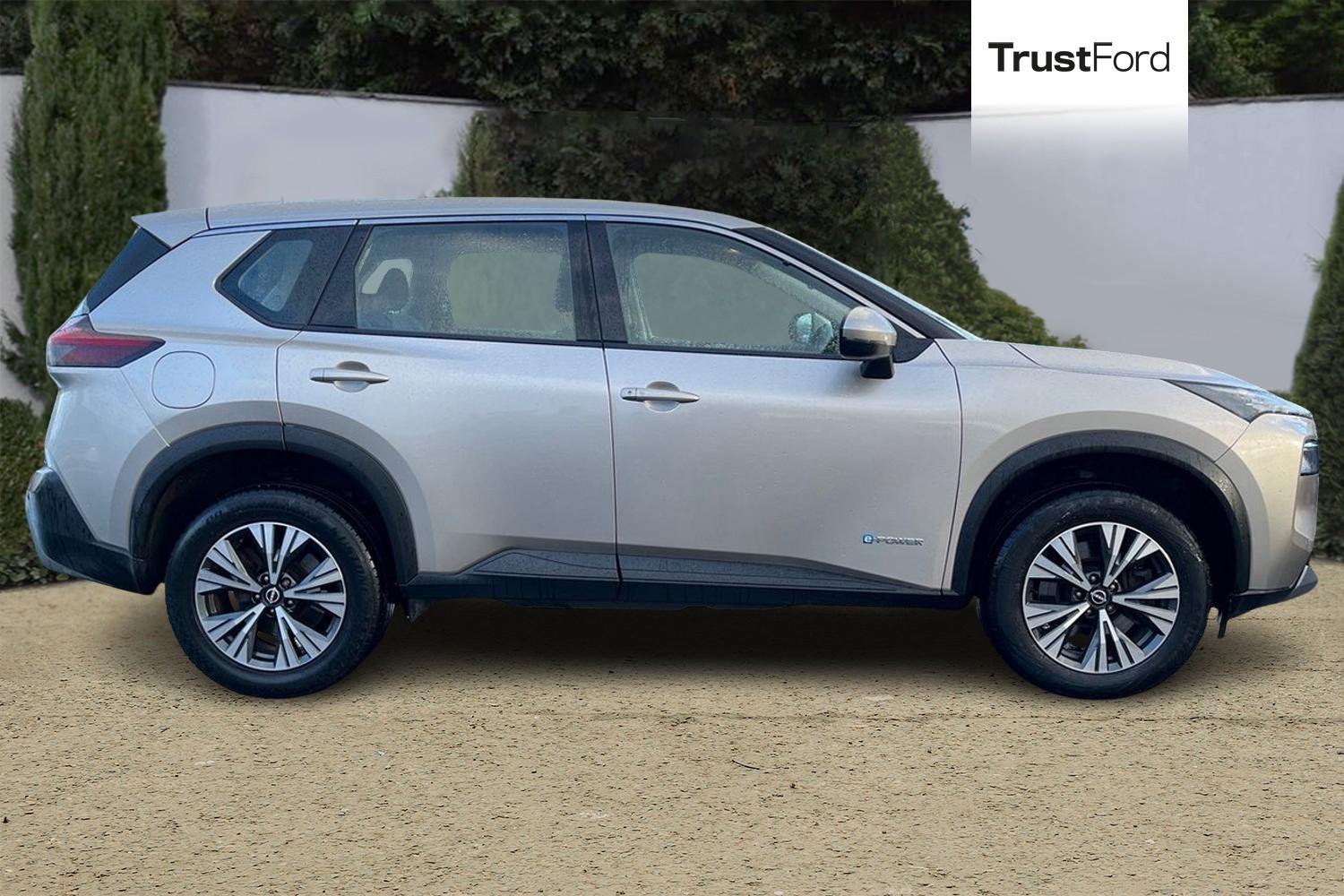 Nissan X-Trail Photo 2