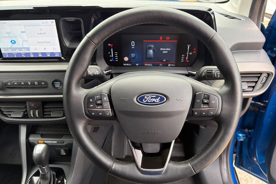 Ford TRANSIT COURIER Photo autoimg-bff3be9e4b53d4a26f323b8df99a57b80fca06da.jpg