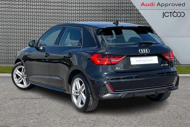 Audi A1 Photo 3