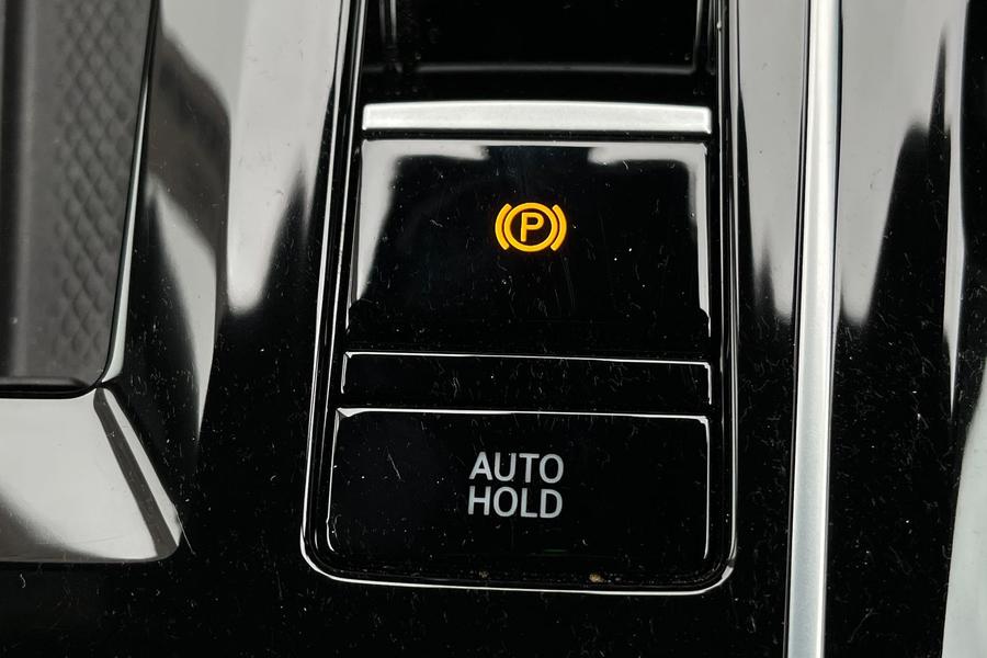 Volkswagen GOLF Photo autoimg-bff7a1a6e0890d2eb35170bcc71ad92fa85ca1f5.jpg