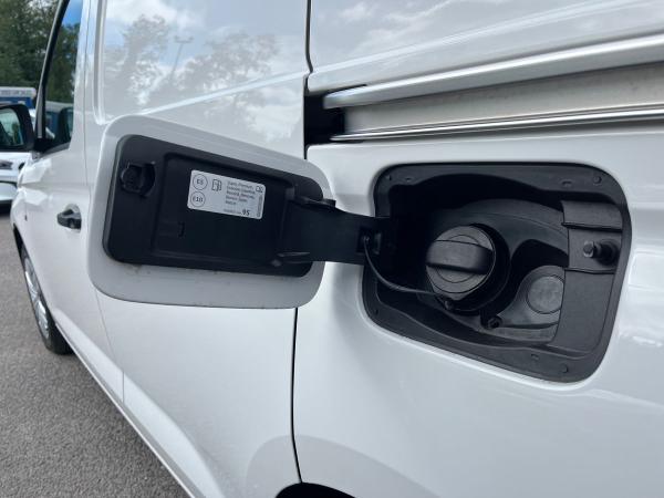 Volkswagen Caddy Photo autoimg-bff866533b4f12e2c9b0c788fcff38477ce20e7a.jpg
