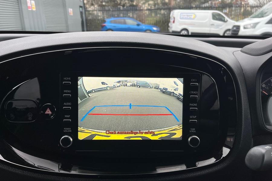 Toyota AYGO X Photo autoimg-bff9156e21e0a08e92abd74926cb8cac42107193.jpg