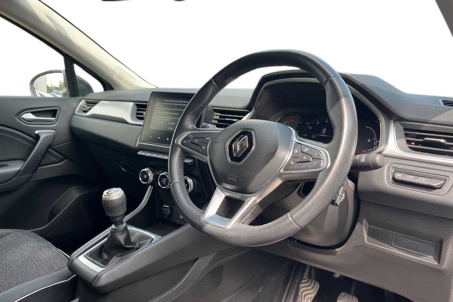 Renault CAPTUR Photo 8