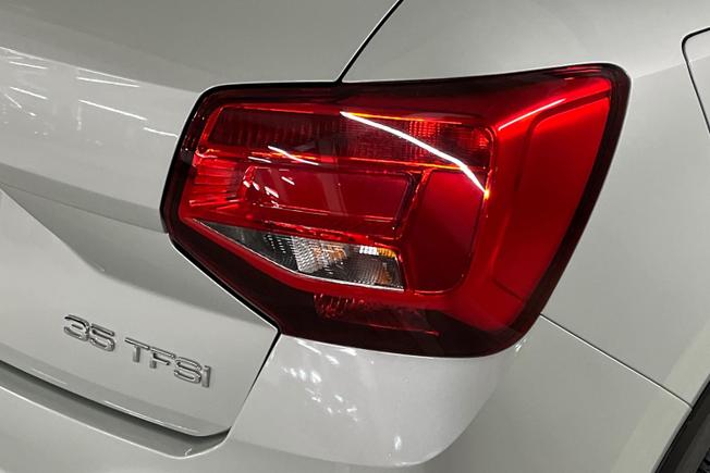AUDI Q2 Photo 18