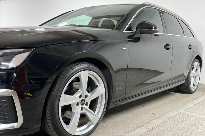 Audi A4 Avant Photo 40