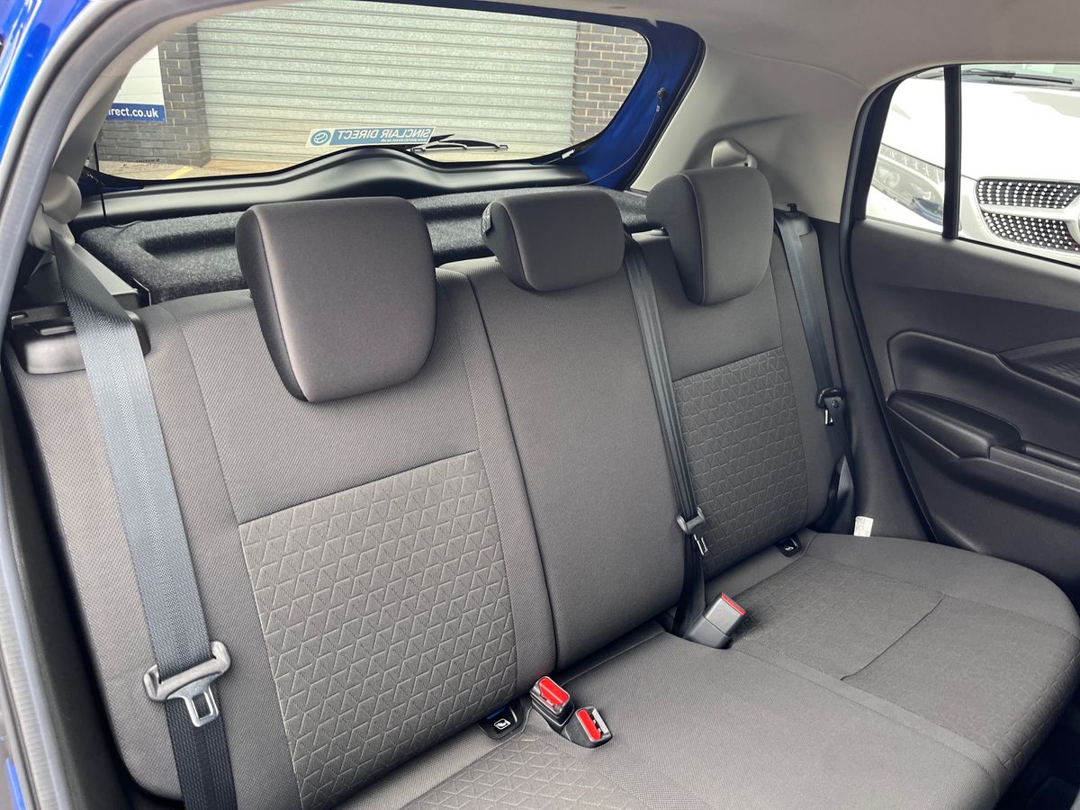 Suzuki Swift Photo 30