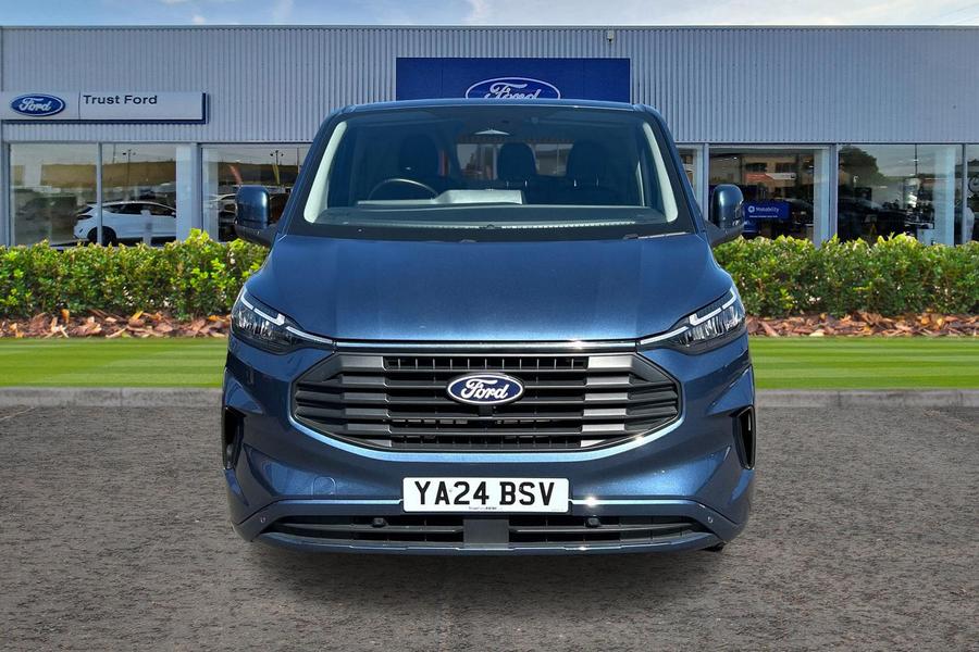 Ford TRANSIT CUSTOM Photo autoimg-c0011144243873e4ee98fac403783066fbd0f4fd.jpg