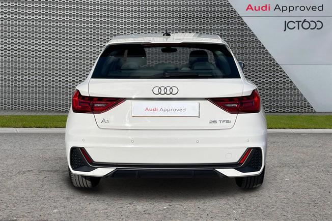 Audi A1 Photo 7