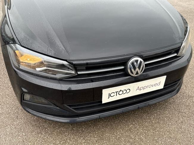 VOLKSWAGEN Polo Photo 29
