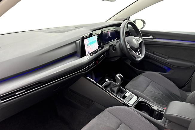 VOLKSWAGEN GOLF Photo 2