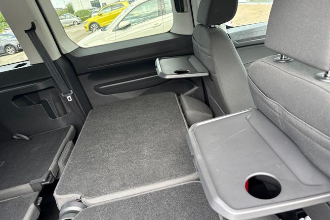 Volkswagen Caddy Maxi Photo 36