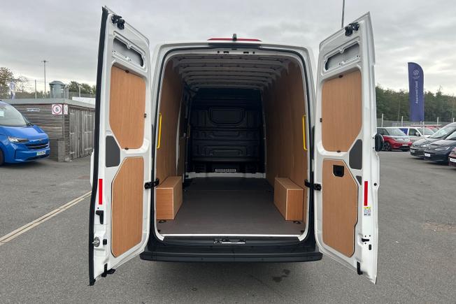Volkswagen Crafter Photo 29