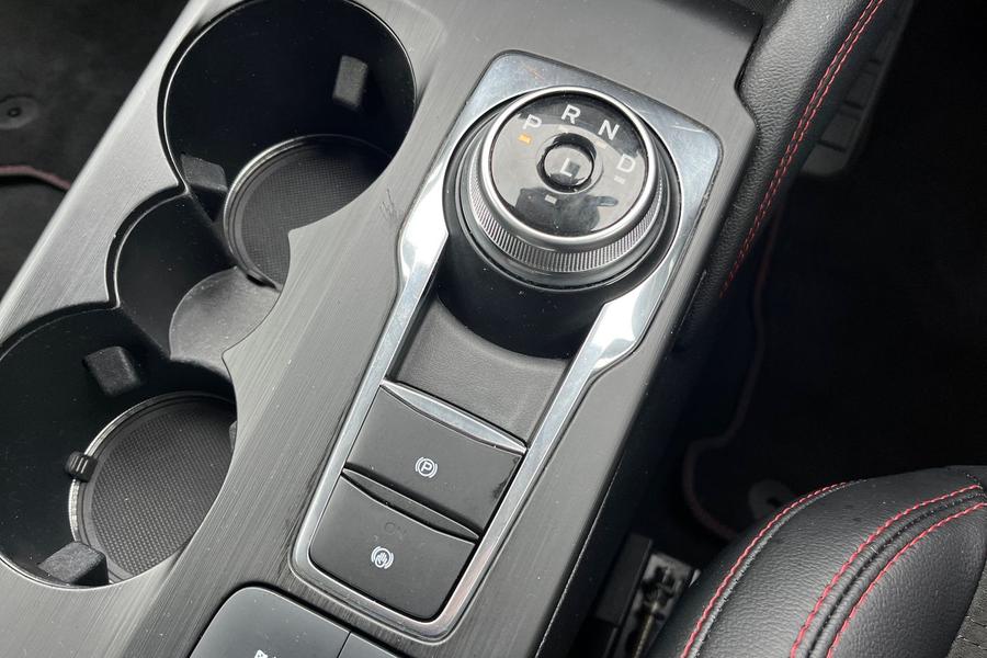 Ford Kuga Photo autoimg-c0107bfa1f36506ea89e19b8eb0d39c03b18a5cd.jpg