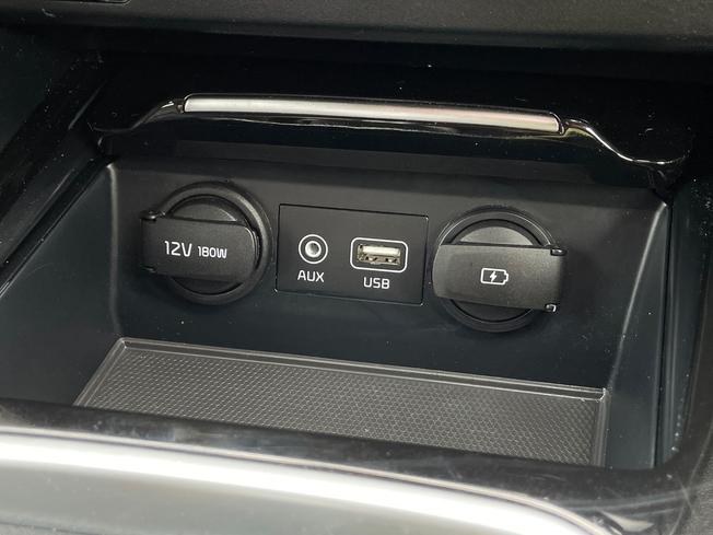 KIA Ceed Photo 51