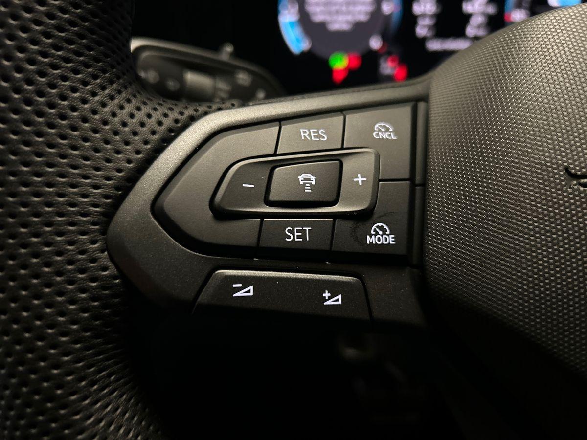 Volkswagen Tiguan Photo autoimg-c01518e7b5e33d43d2b32b13d945a782d8848eaf.jpg