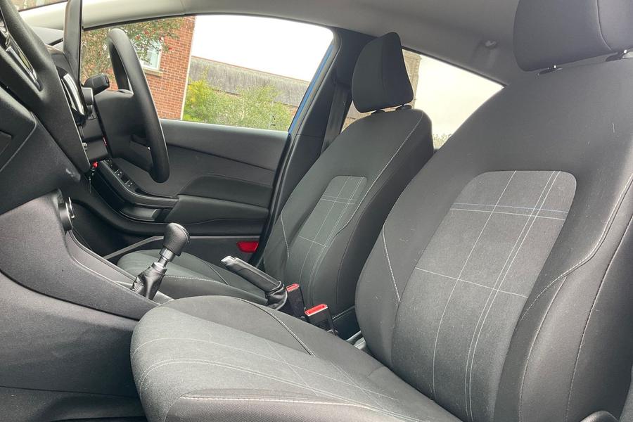 Ford FIESTA Photo autoimg-c015ef60471acae317478f73fce2ed8f0d731bc9.jpg