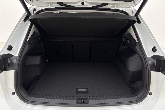 VOLKSWAGEN Tiguan Photo 12