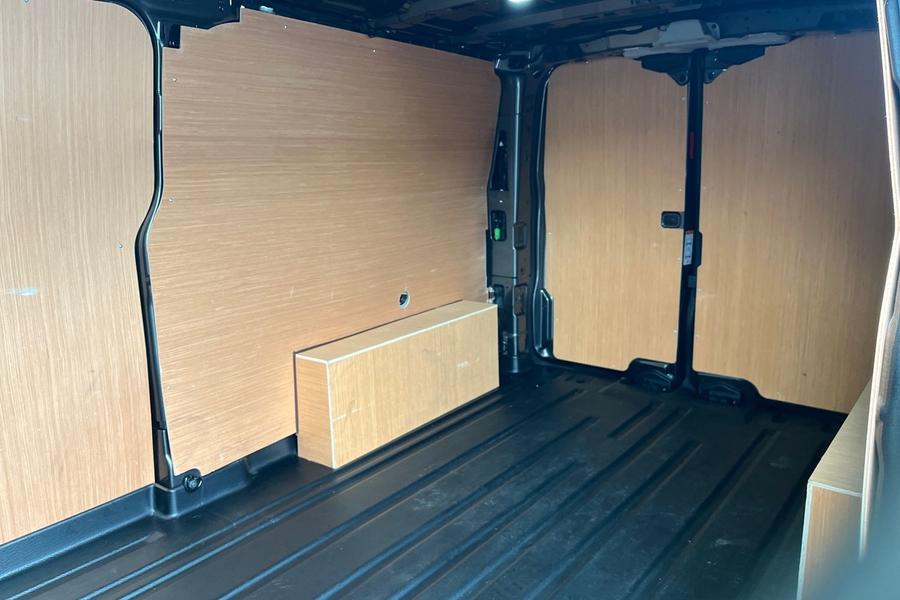 Ford TRANSIT CUSTOM Photo autoimg-c01b785c309d1755c8b1a4cc94e805f26523f378.jpg