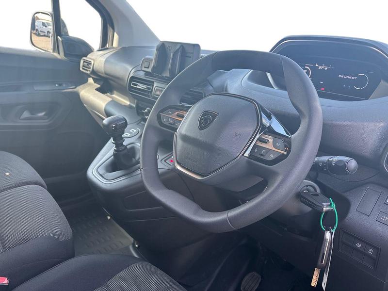 Used Peugeot Partner NU26ZVC 11