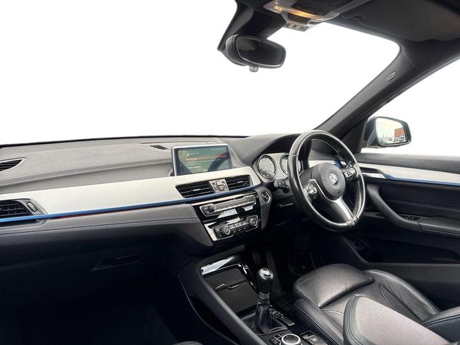 BMW X1 Photo 2