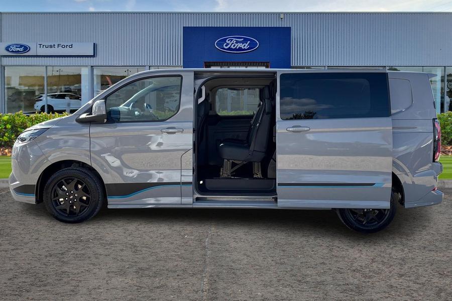 Ford TRANSIT CUSTOM Photo autoimg-c01cef5474291472b9c424b3d32607ffbf092087.jpg