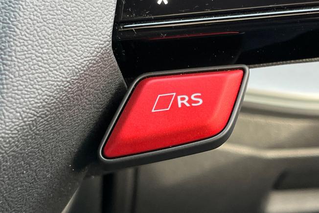 AUDI RS3 Photo 50