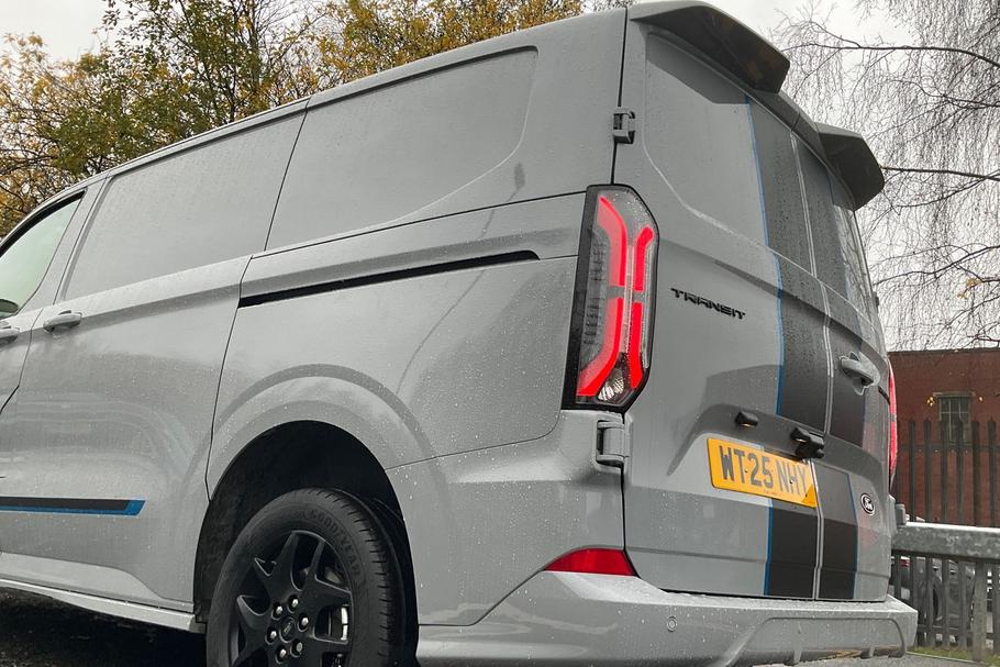 Used Ford TRANSIT CUSTOM 20