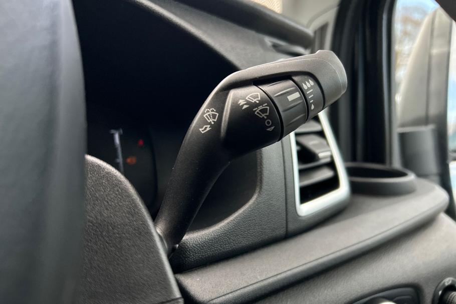 Used FORD TRANSIT WN75CCD 37