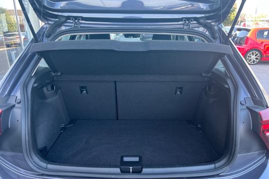 Volkswagen Polo Photo autoimg-c021232ee81776dff900a24792f16197997ff42d.jpg