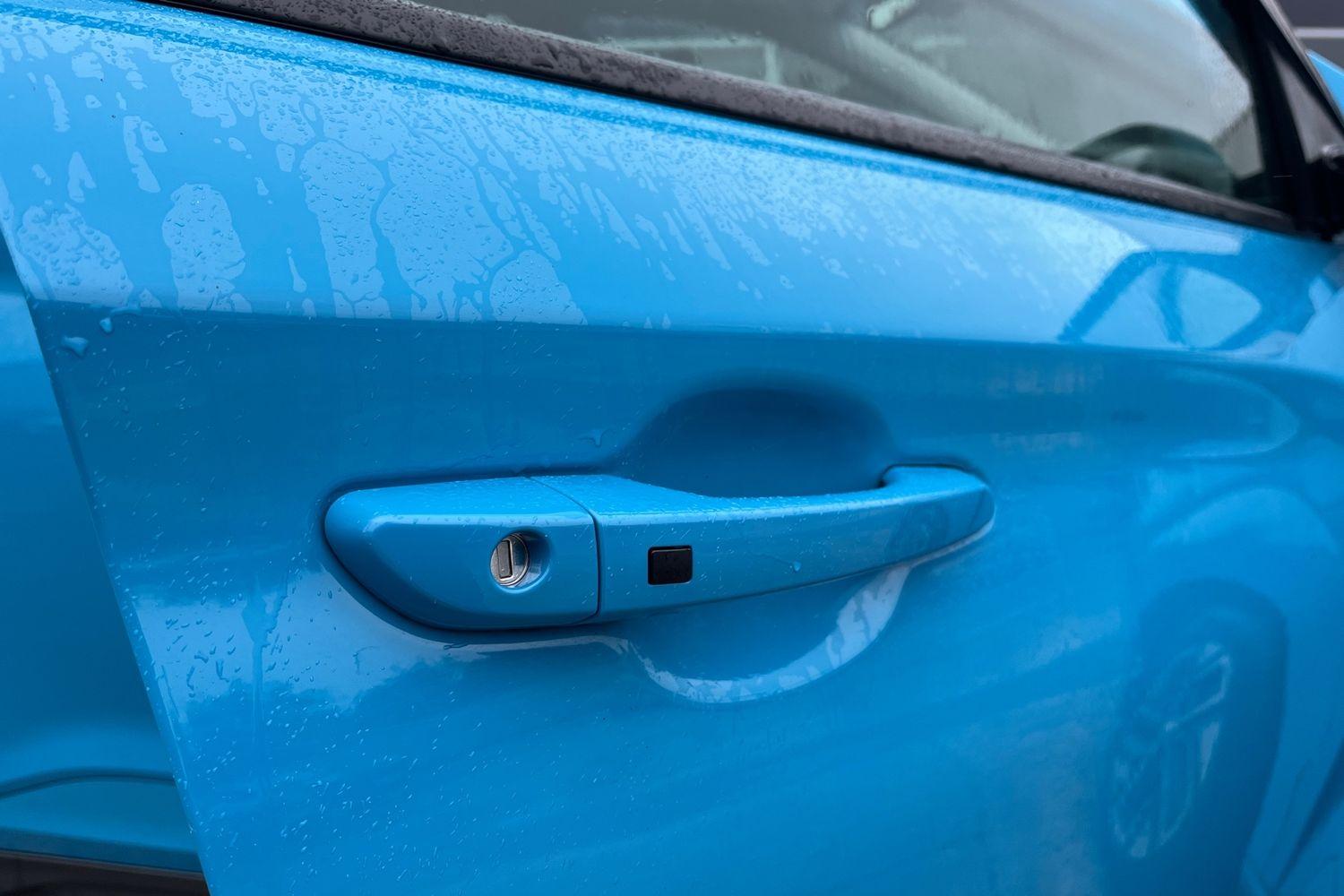 Hyundai KONA Photo 25