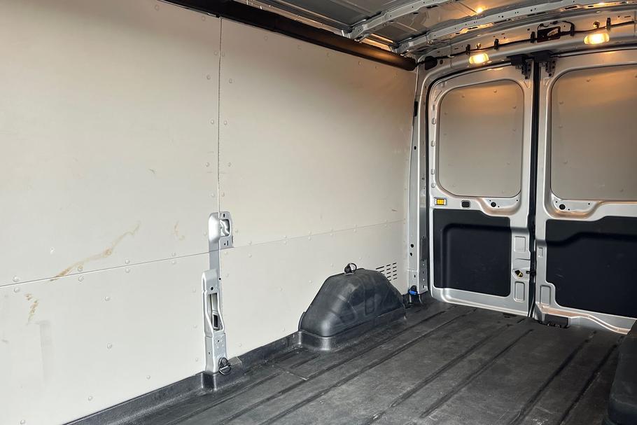Used Ford TRANSIT WV74TCU 4