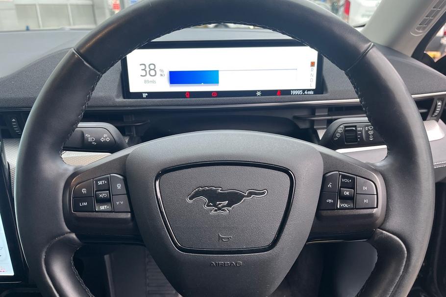 Used Ford MUSTANG MACH-E 12