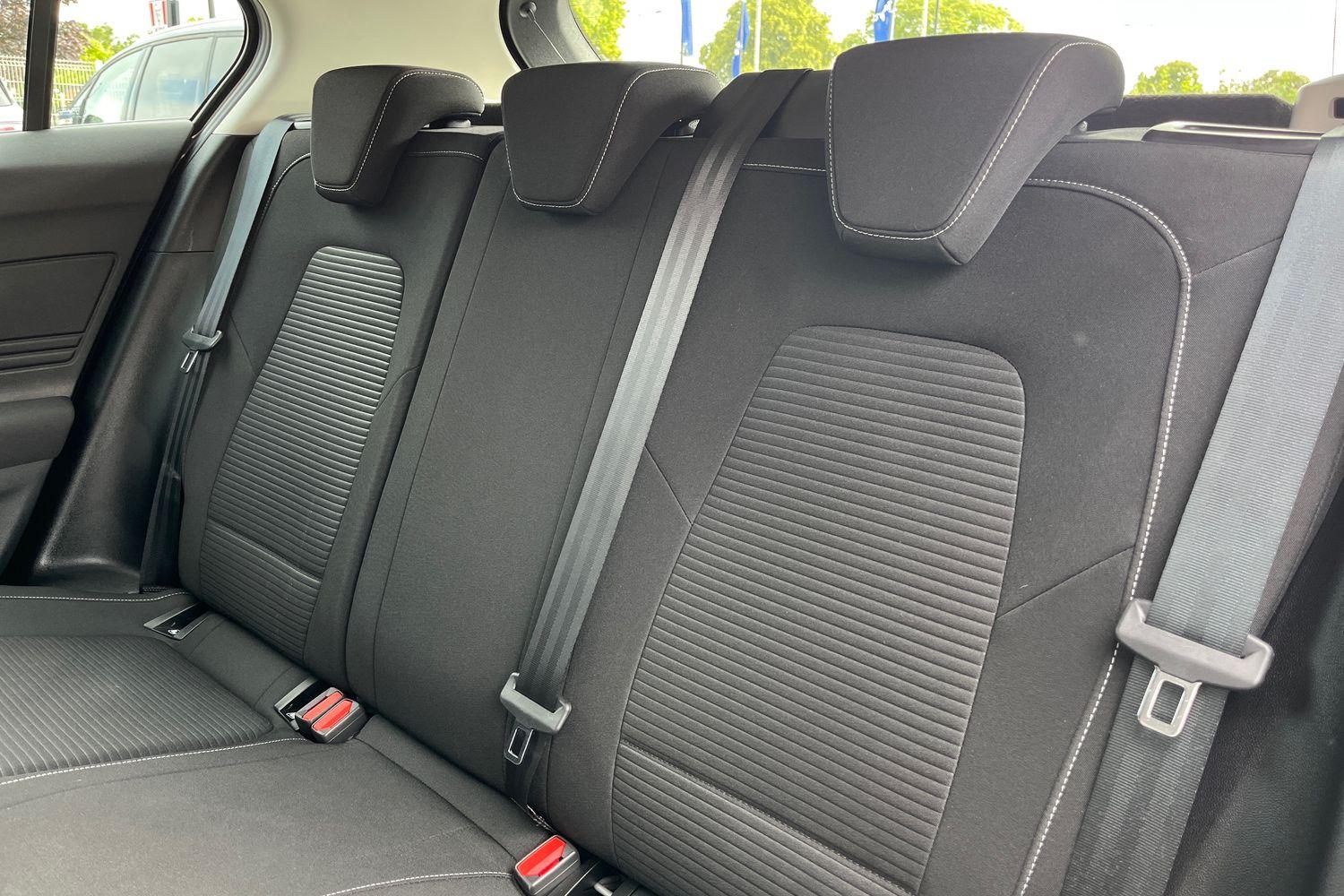 Ford FOCUS Photo 19
