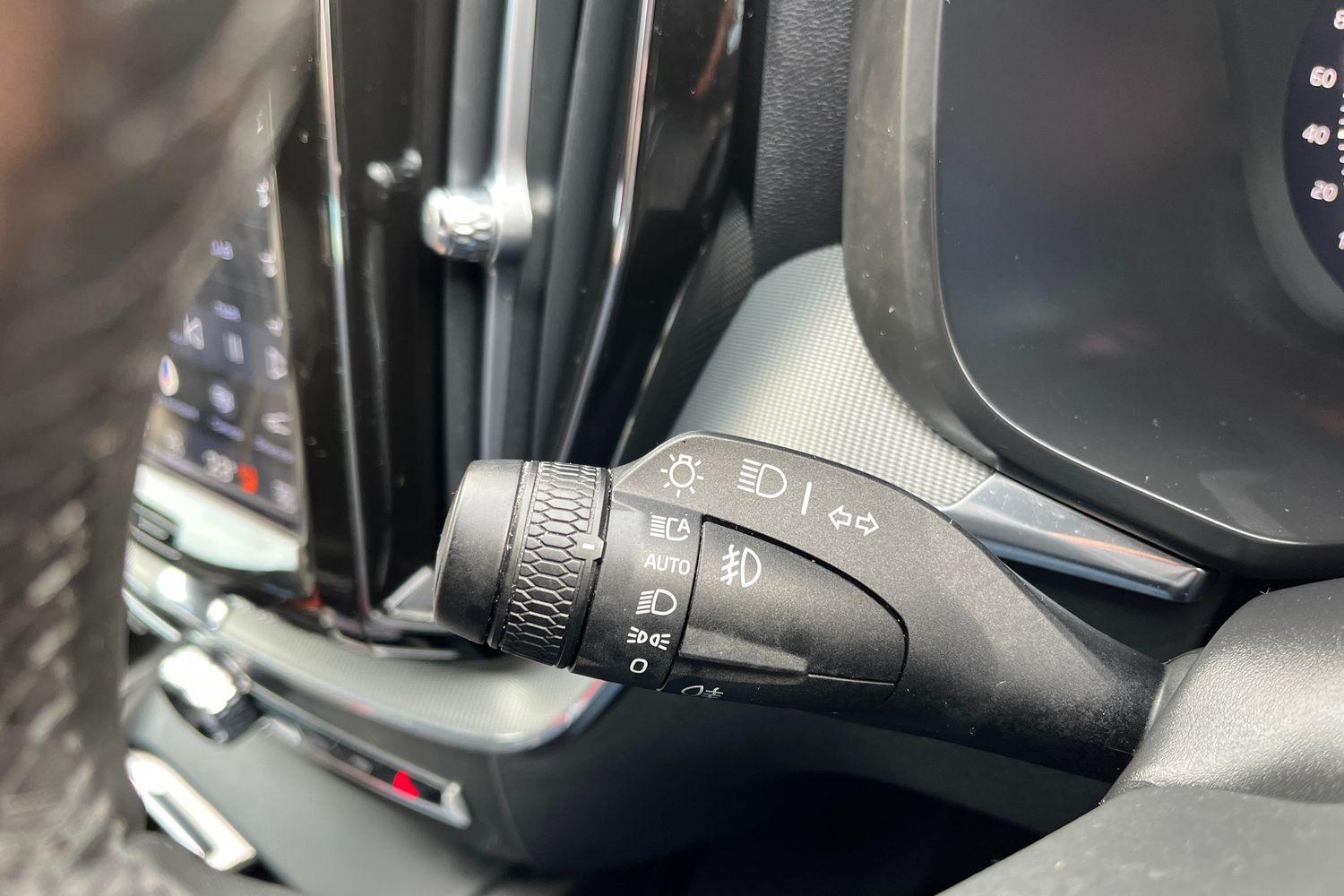 Volvo XC60 Photo 13