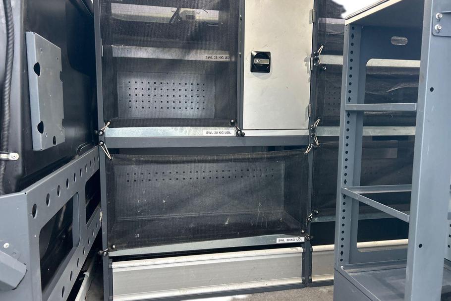 Used Ford TRANSIT CUSTOM YT19CSR 12