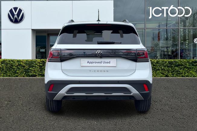 VOLKSWAGEN T-Cross Photo 7