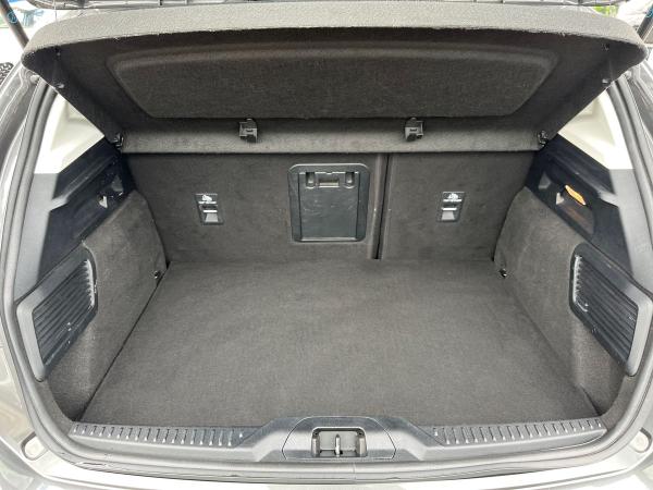 Ford Focus Photo autoimg-c04097b2667c0ea5da00e6bbae003ab74bee5834.jpg