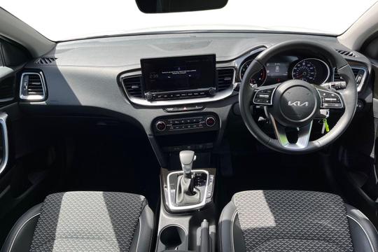 Kia XCeed Photo autoimg-c040e90411ade0da60f6fd44400329fec0caf680.jpg