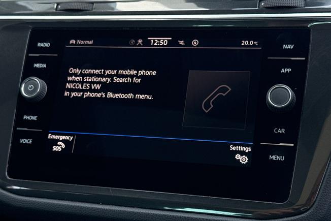 VOLKSWAGEN Tiguan Photo 42